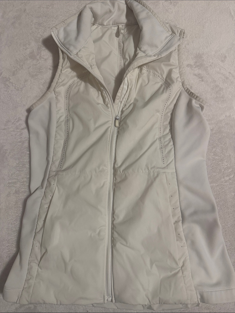 Women's Cream Quilted Zip-Front Vest